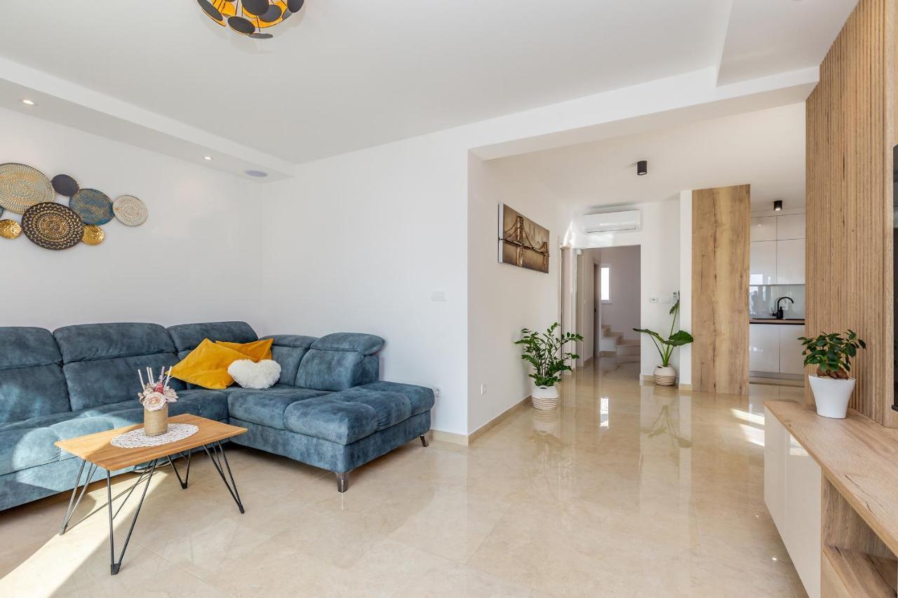 House Andro Hébergement de vacances Pinezići