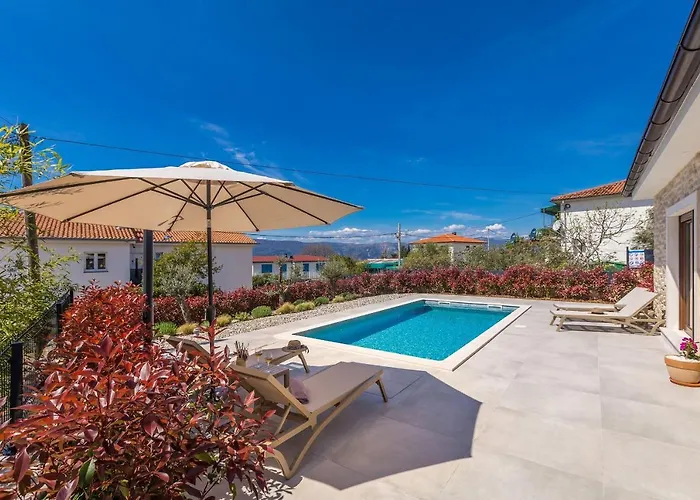 Holiday House Villa Andro