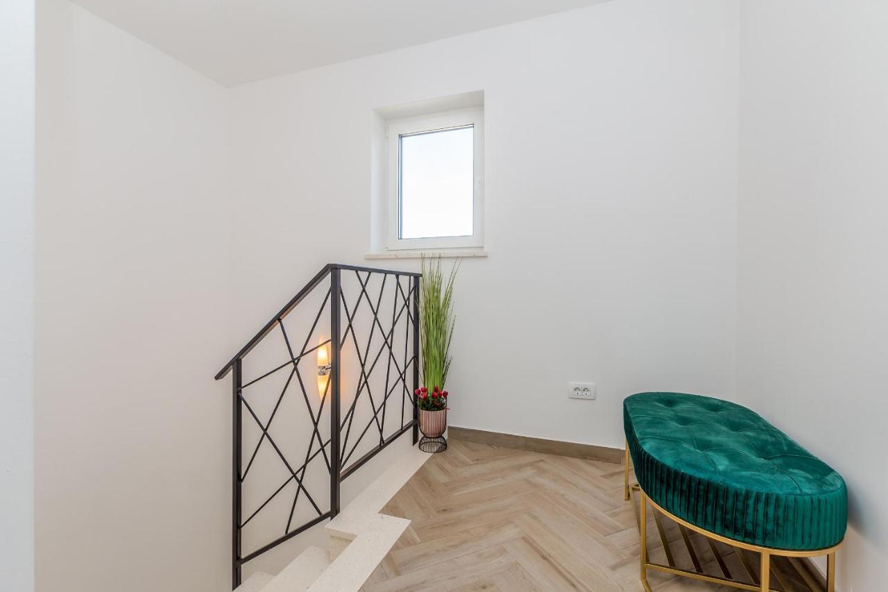 House Andro Vikendica Pinezici (Krk)