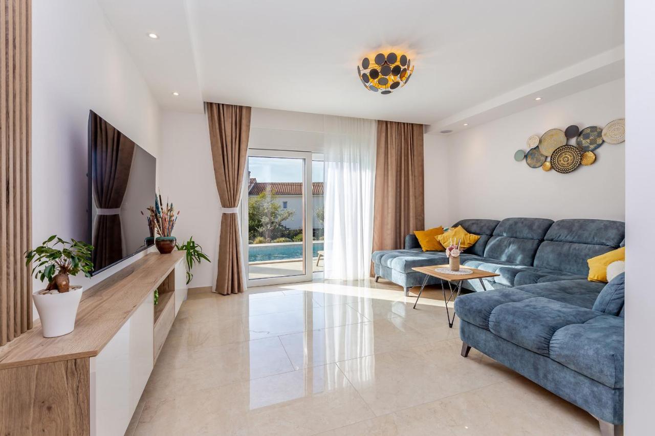 Vikendica House Andro Pinezici (Krk)